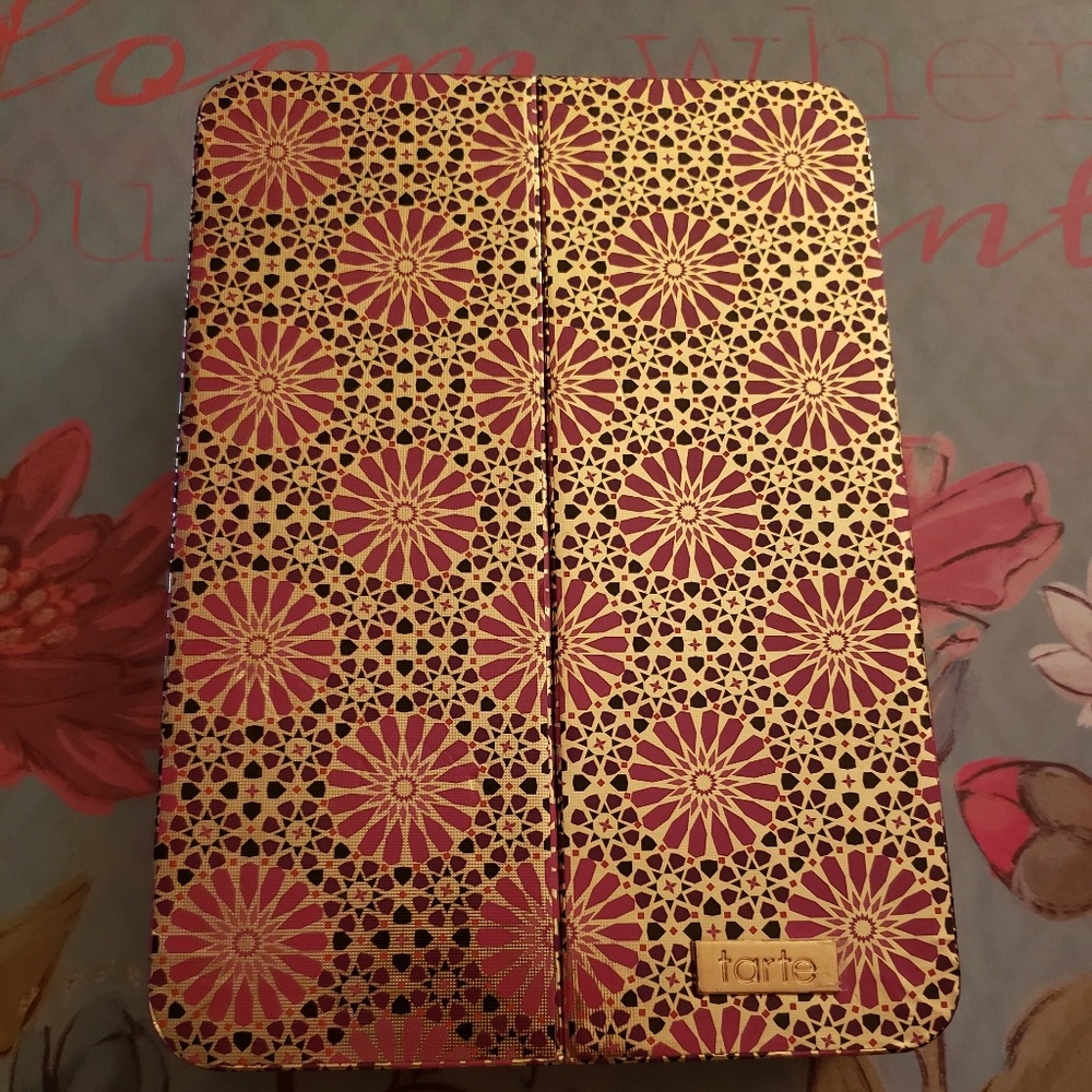 Limited Edition Tarte Hidden Treasures Palette